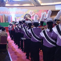 嗇色園聯校步操樂團表演