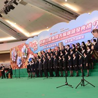 香港校長合唱團表演