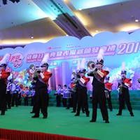 嗇色園聯校步操樂團表演